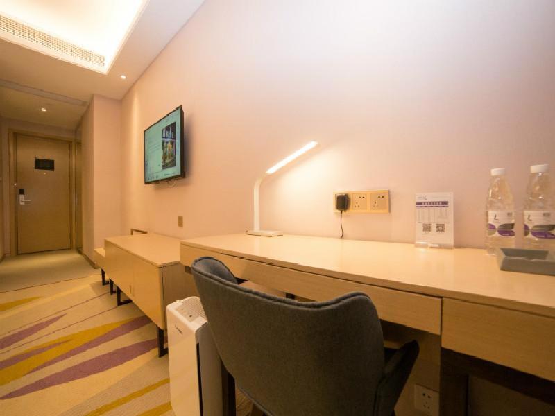 Lavande Hotels Guangzhou North Railway Station 53/53
