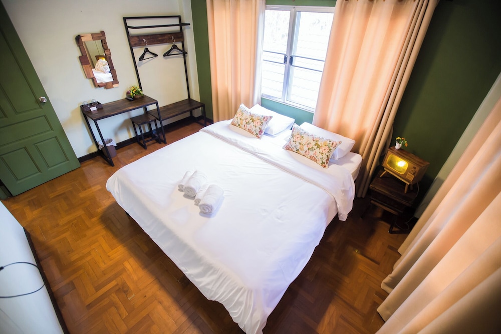 Iroom Boutique House 4/30