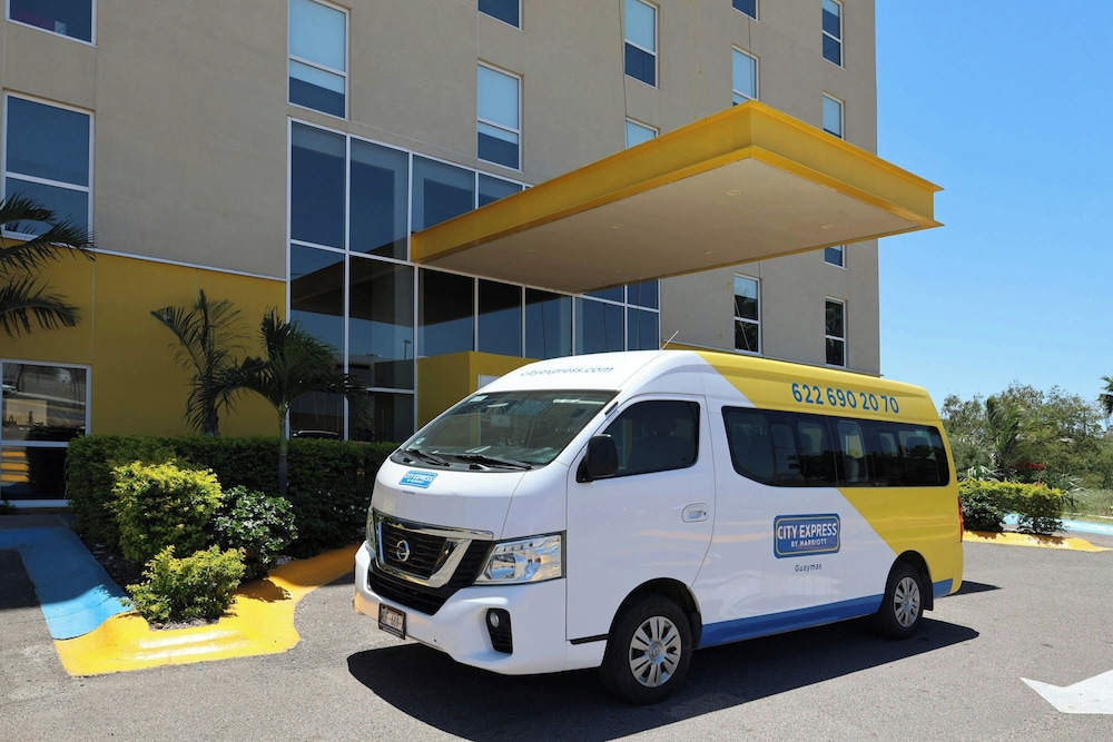 City Express by Marriott Guaymas 55/58