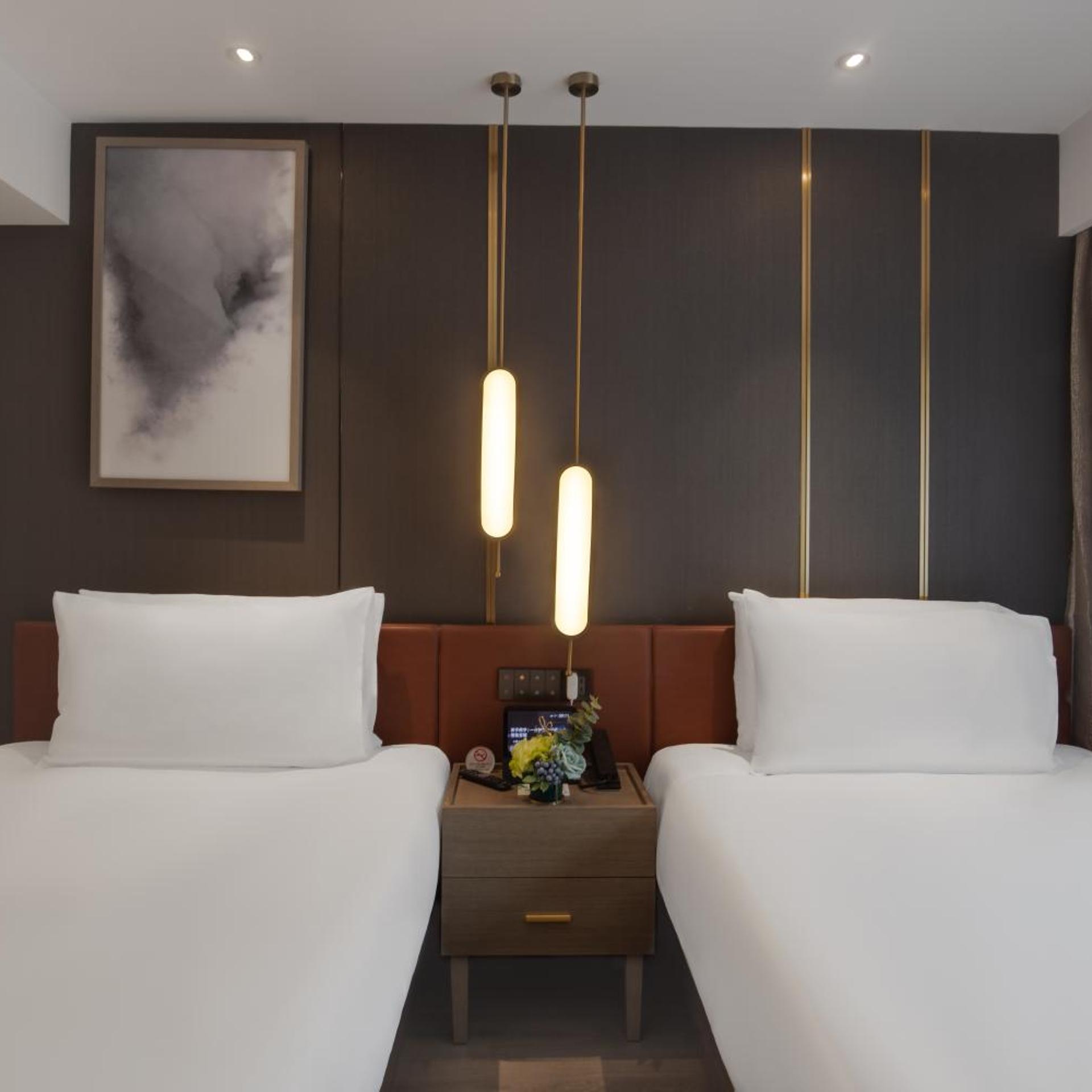 Orange Hotel (Beijing Yansha Liangma River) 33/50