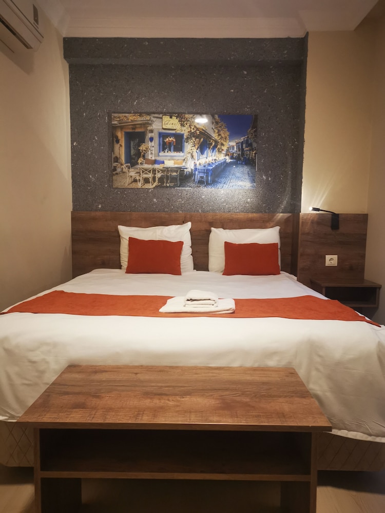 Ador Troia Otel 11/31