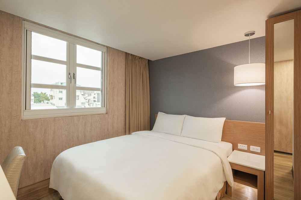 KINDNESS HOTEL - TAINAN CHIHKAN TOWER 37/63