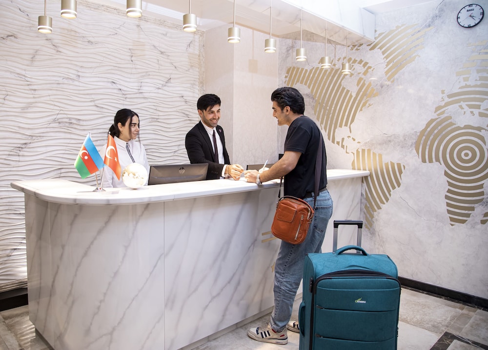Essam Deluxe Hotel 8/50