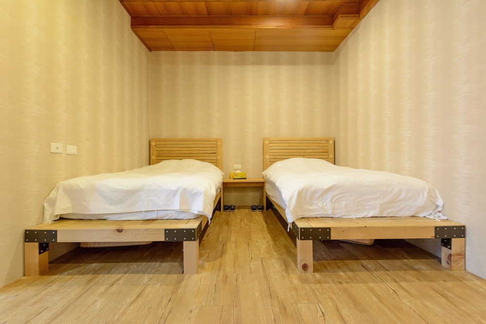 Owl Castle Bed and Breakfast 24/31