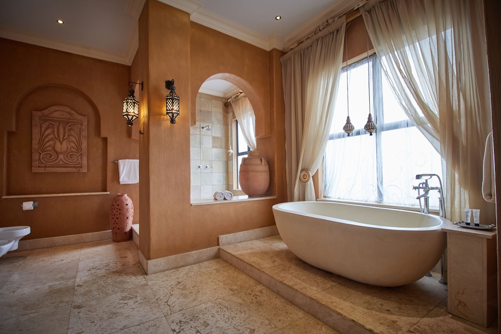 The Royal Elephant Hotel Conference Centre 49/50