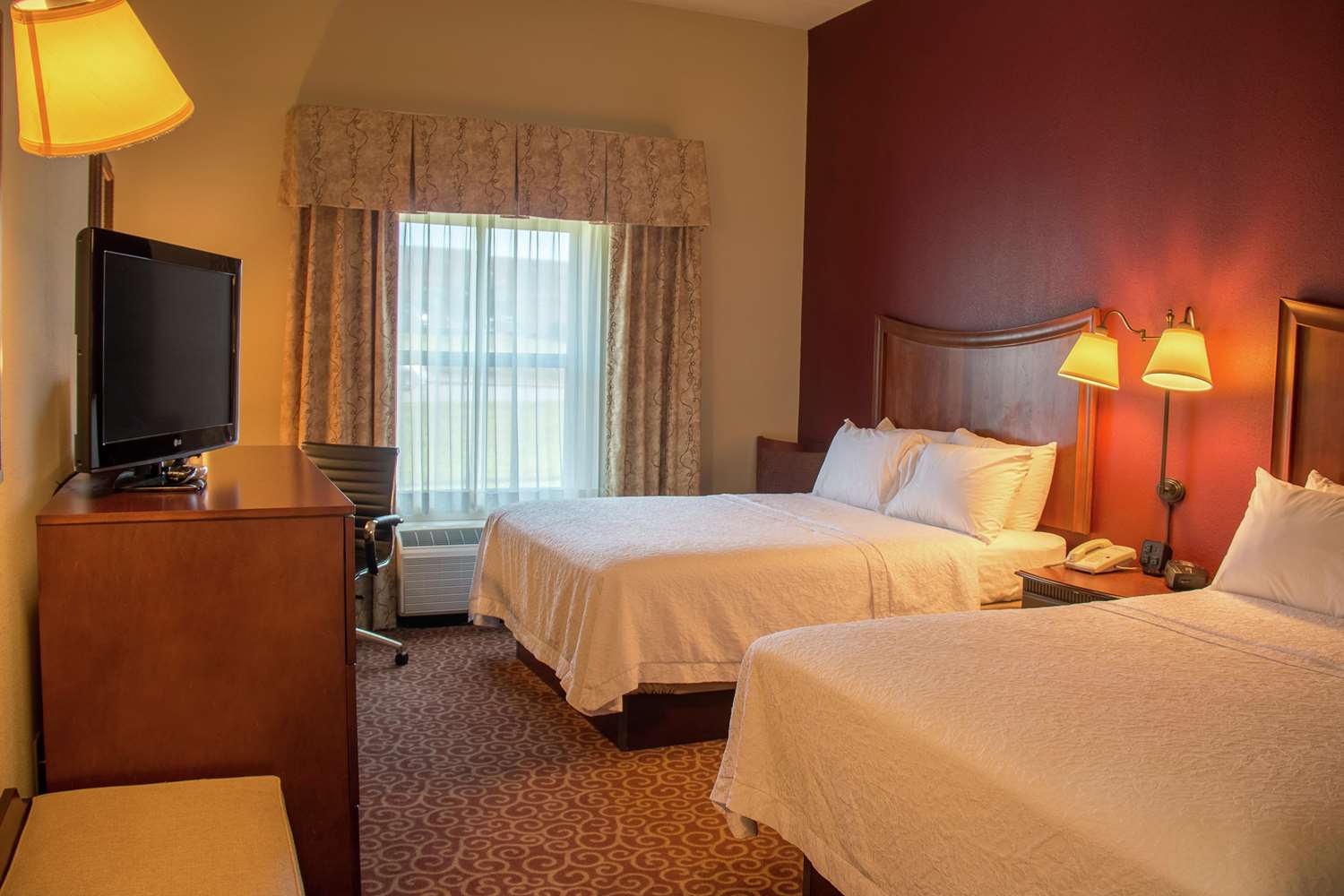 غرفة بسريرين كوين