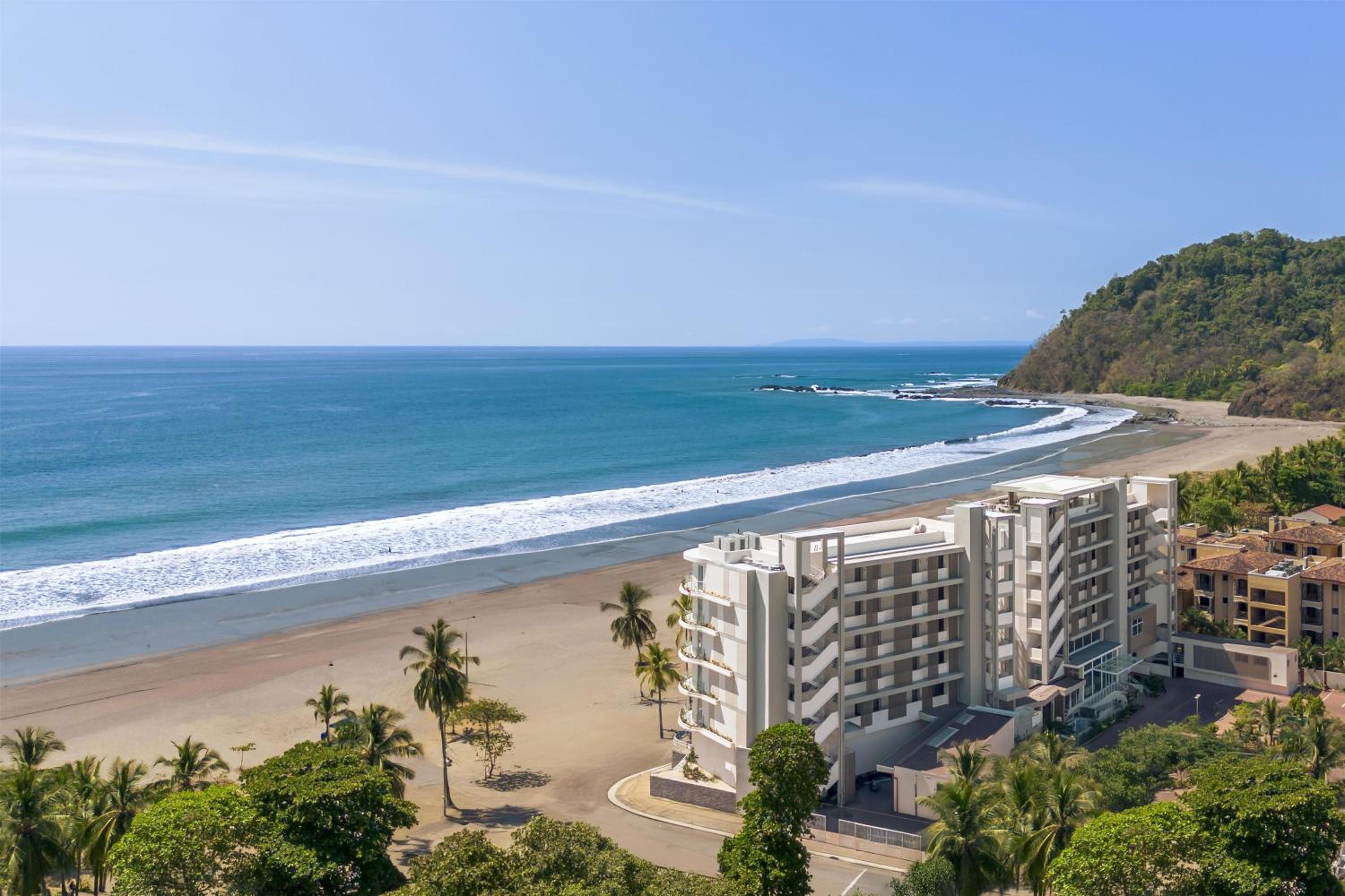 Claritas Beach Bar & Resort, WorldHotels Elite 58/70