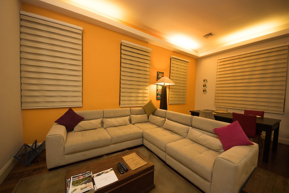 Olma Colonial Suites 37/66