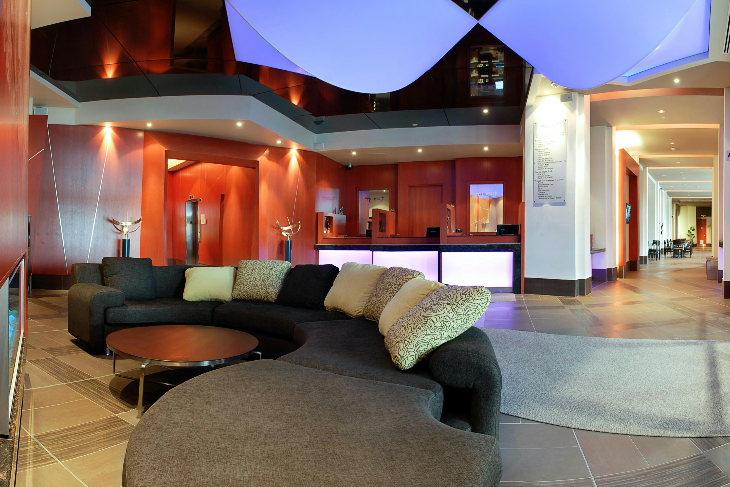 Must Hotel 24/41