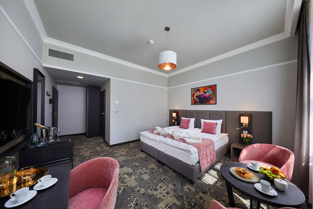 Hotel Estera 18/62