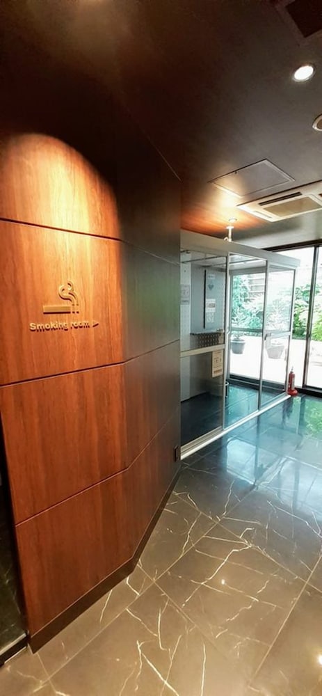 Diamond Hotel 36/50