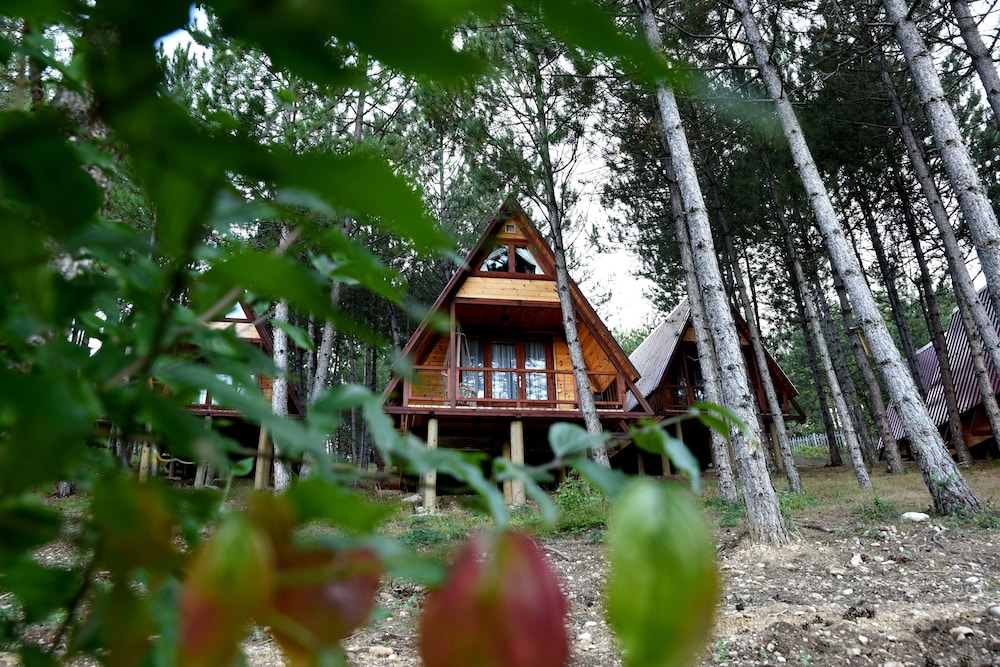 Fikri Atalay Konagi Bungalow Evleri 36/40