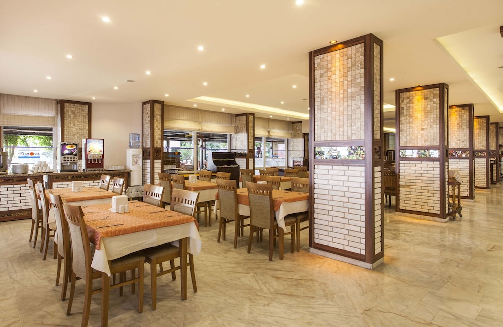 Kleopatra Beach Hotel 45/59