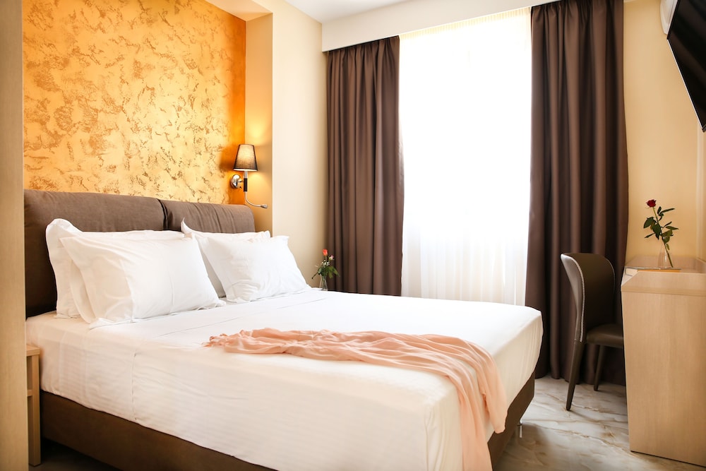 Athens Starlight Hotel 26/71