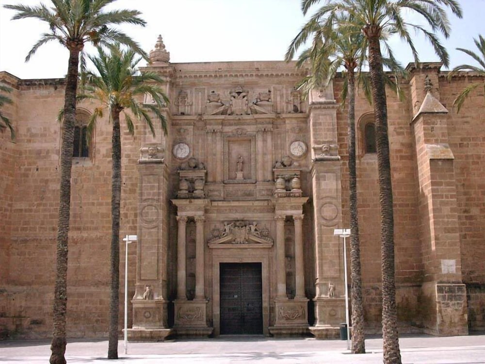 La Perla in ALMERIA