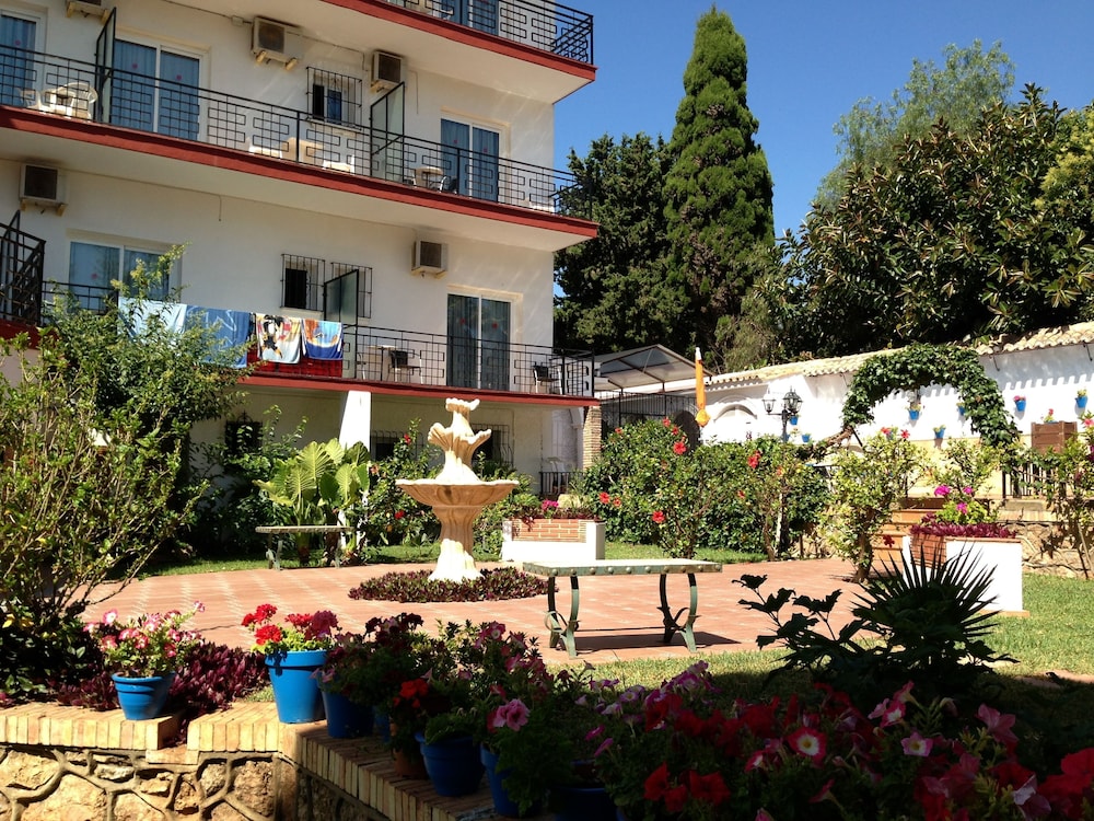 Hotel Carmen Teresa 9/72