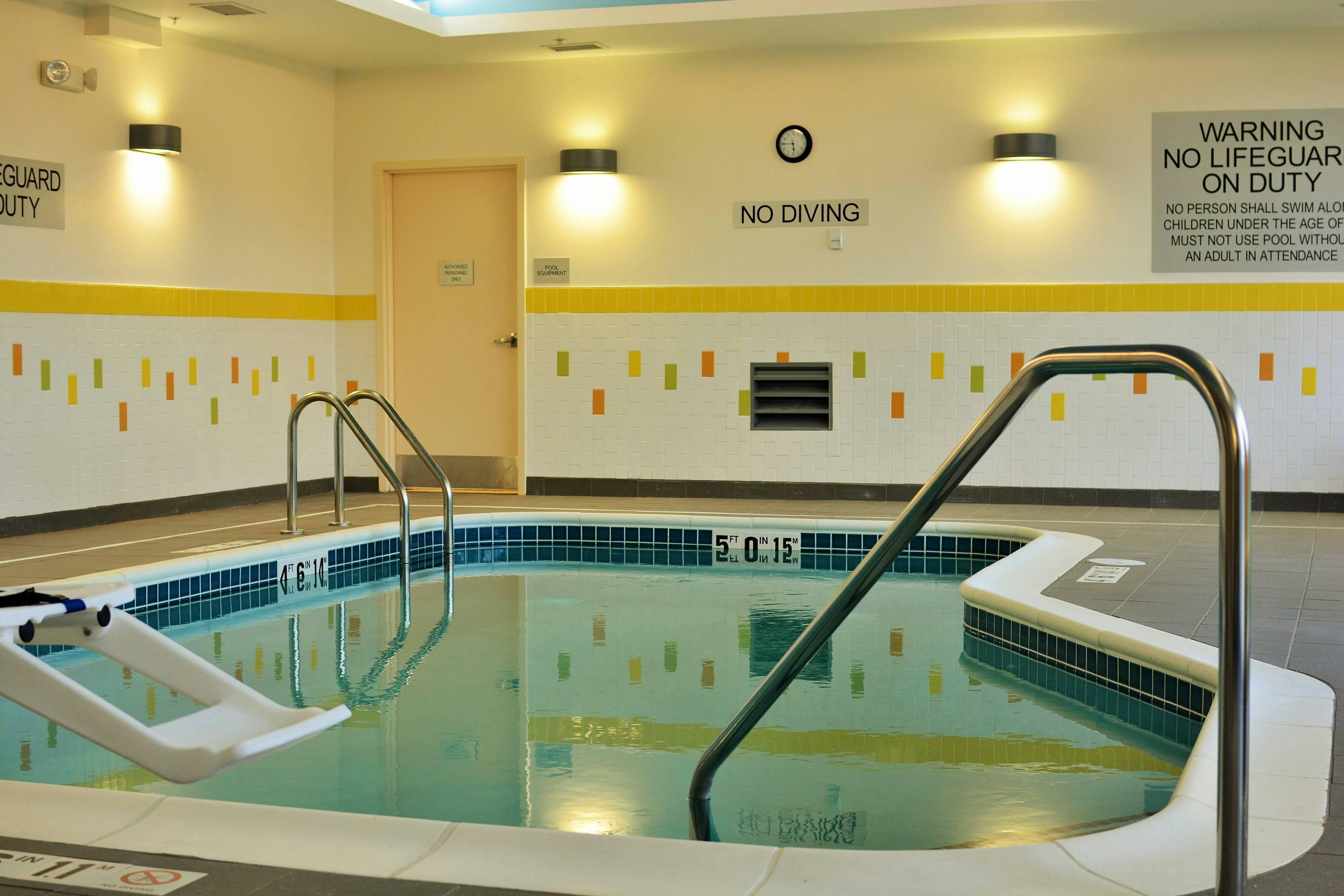 Fairfield Inn Suites Omaha Northwest 19/43
