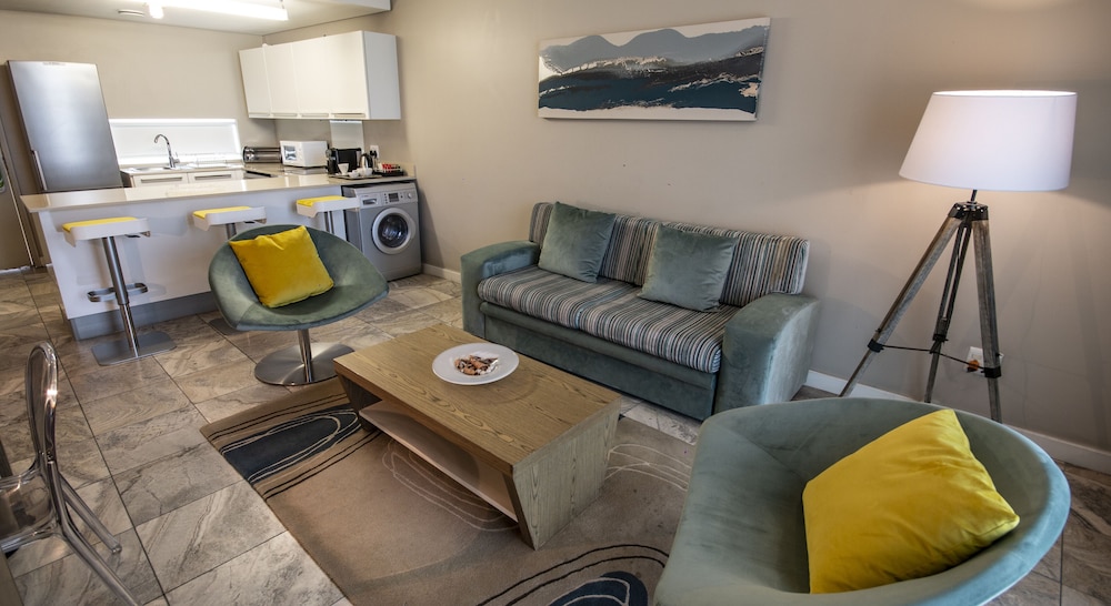 aha Harbour Bridge Hotel & Suites 33/65