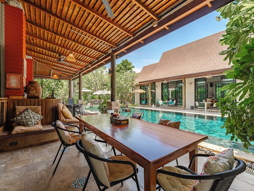 Coco Retreat Phuket Resort & Spa 25/50