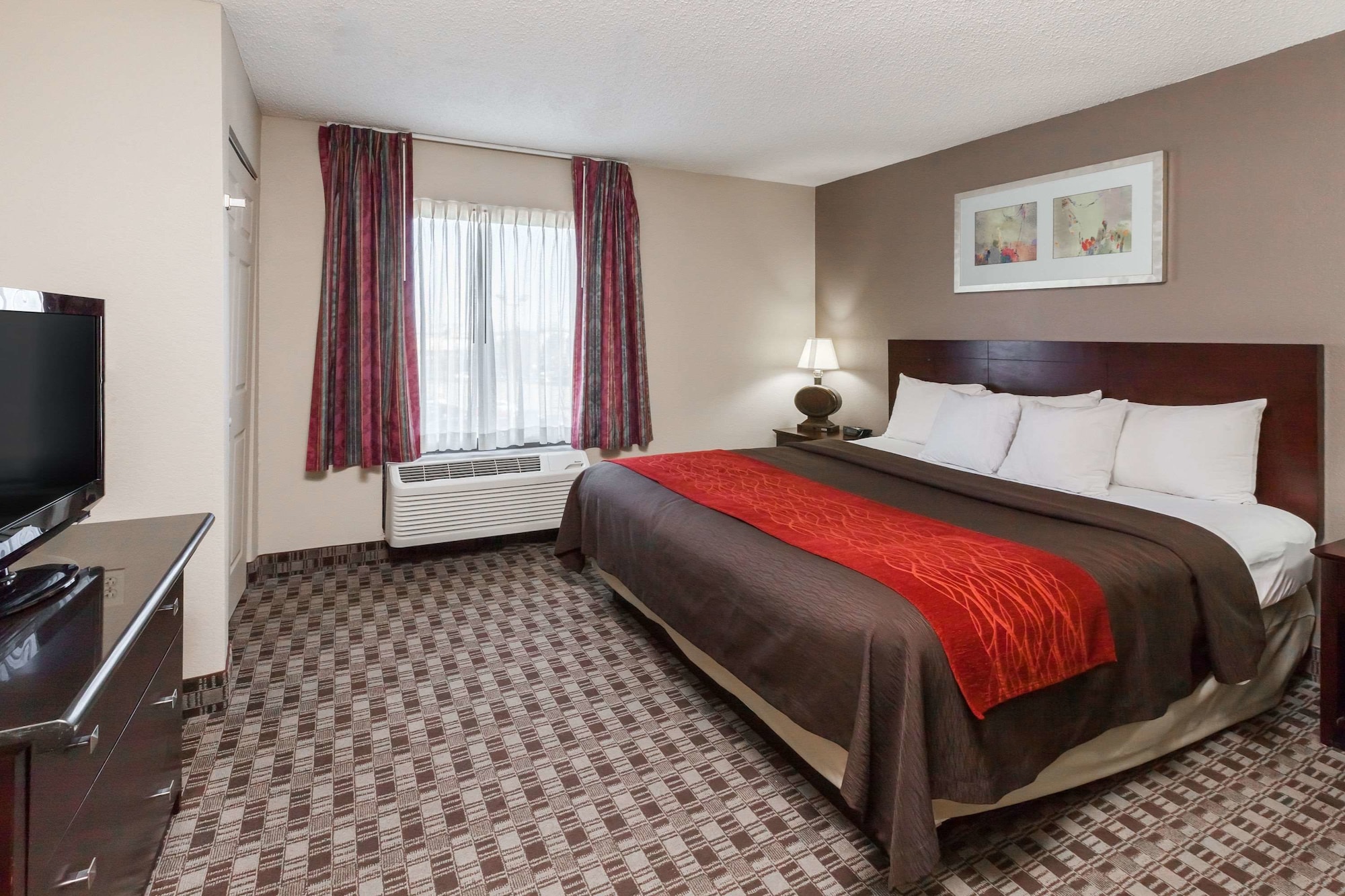 Suite, King Bed