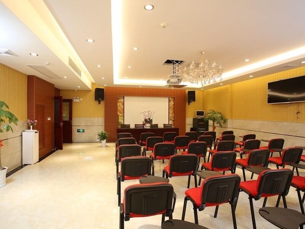 Greentree Inn Suzhou Kunshan Lujia Town Furong Road Express Hotel 39/49