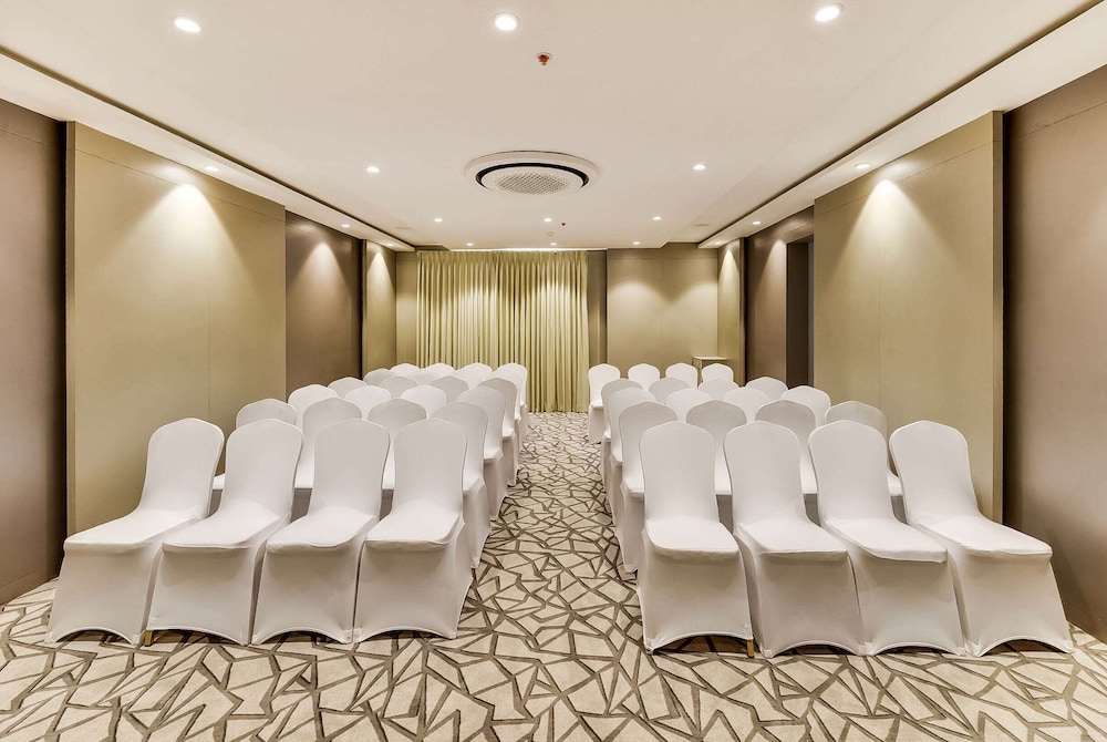 Ramada By Wyndham Bengaluru Yelahanka 47/66
