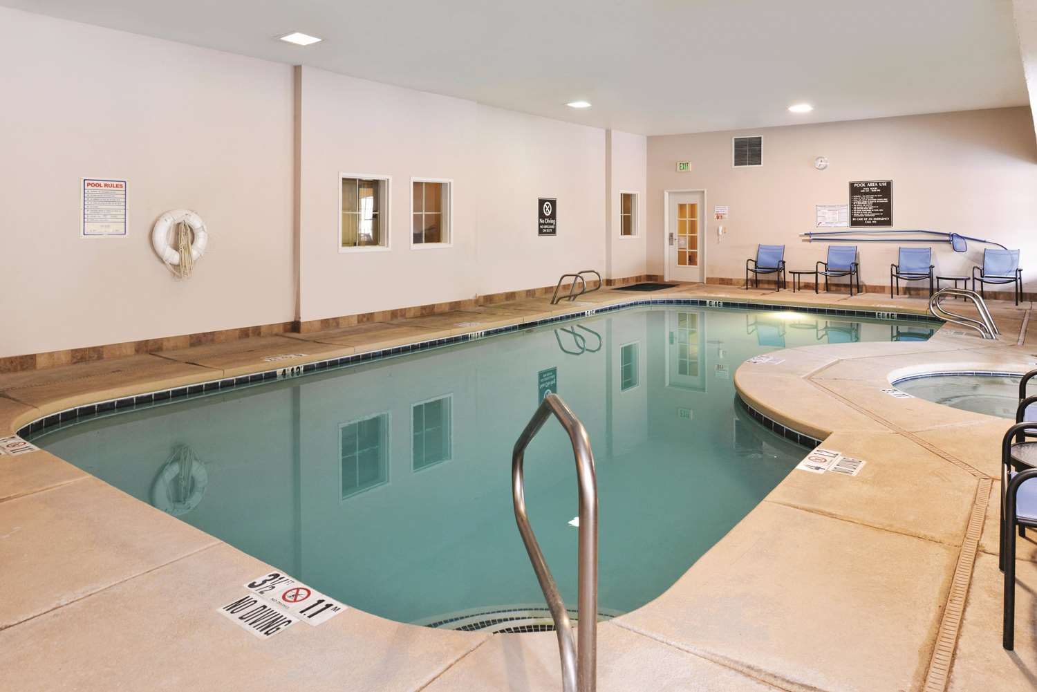 La Quinta Inn & Suites by Wyndham Ruidoso Downs 34/55