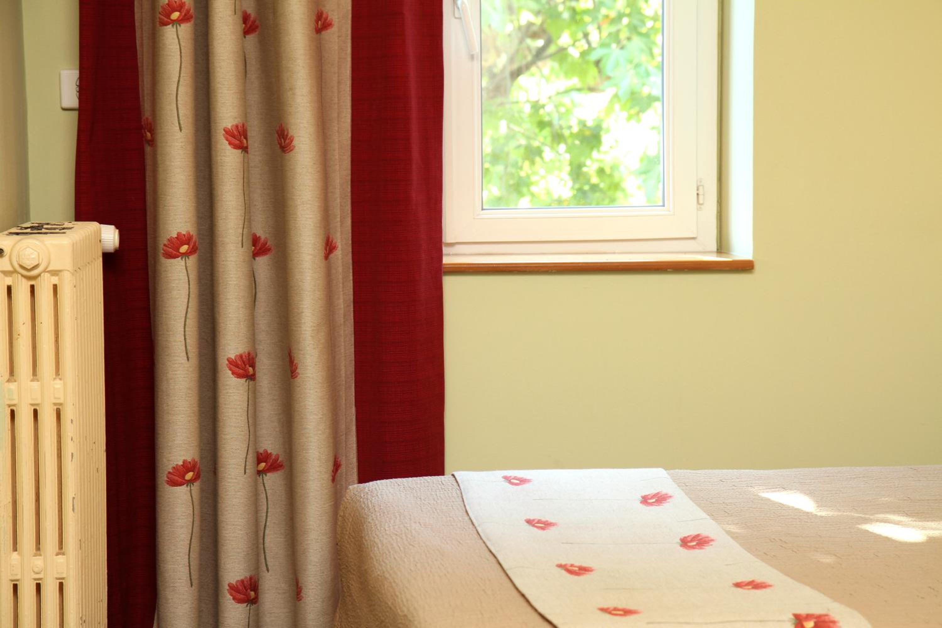HOTEL LE CLOS DES OLIVIERS 19/37
