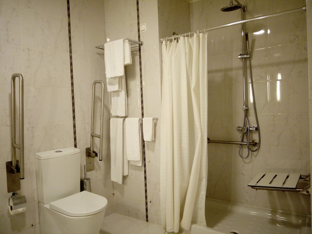 HOTEL AVEIRO CENTER 40/44