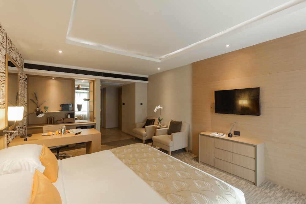 Avani Ratchada Bangkok Hotel 13/67