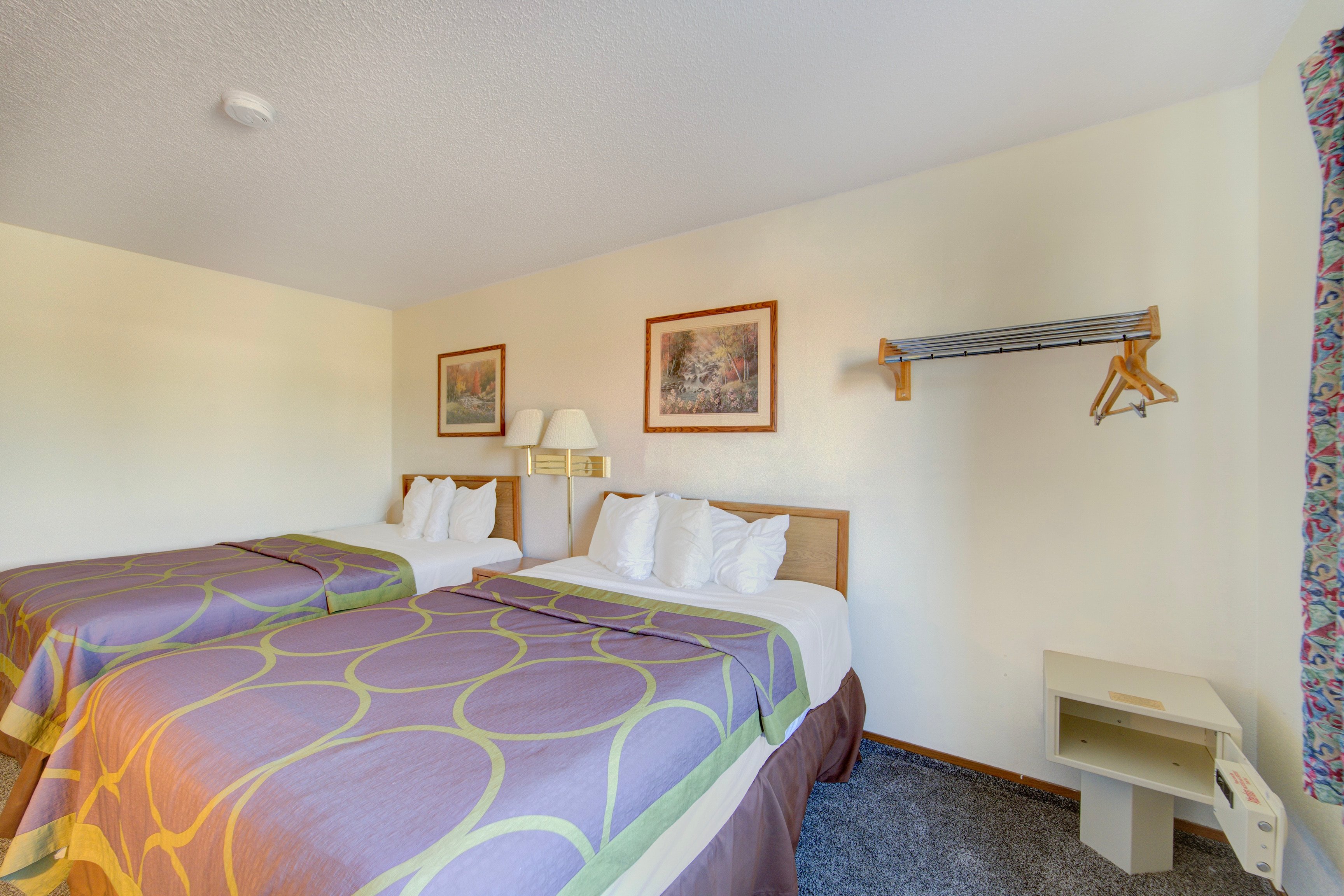 Capital O Amerihost Inn and Suites Kingdom City Hwy 54 MO 21/54