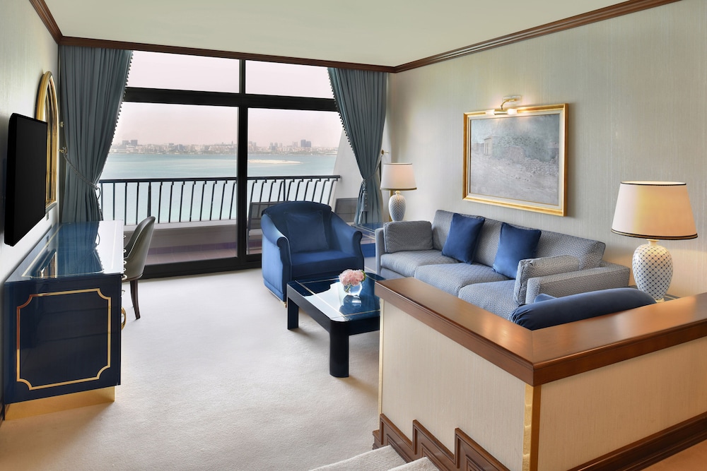 Sheraton Grand Doha Resort & Convention Hotel 32/80