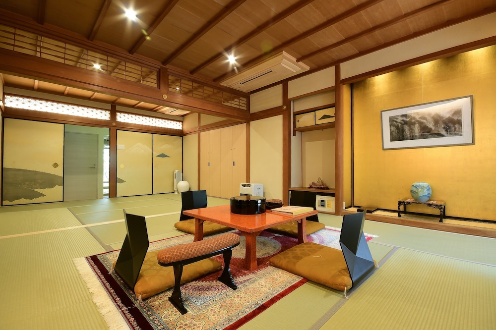 Koyasan Rengejoin 28/50