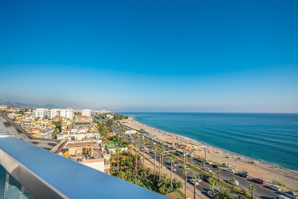 Arsi Blue Beach Hotel 45/50