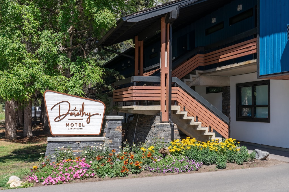 The Dorothy Motel 9/58
