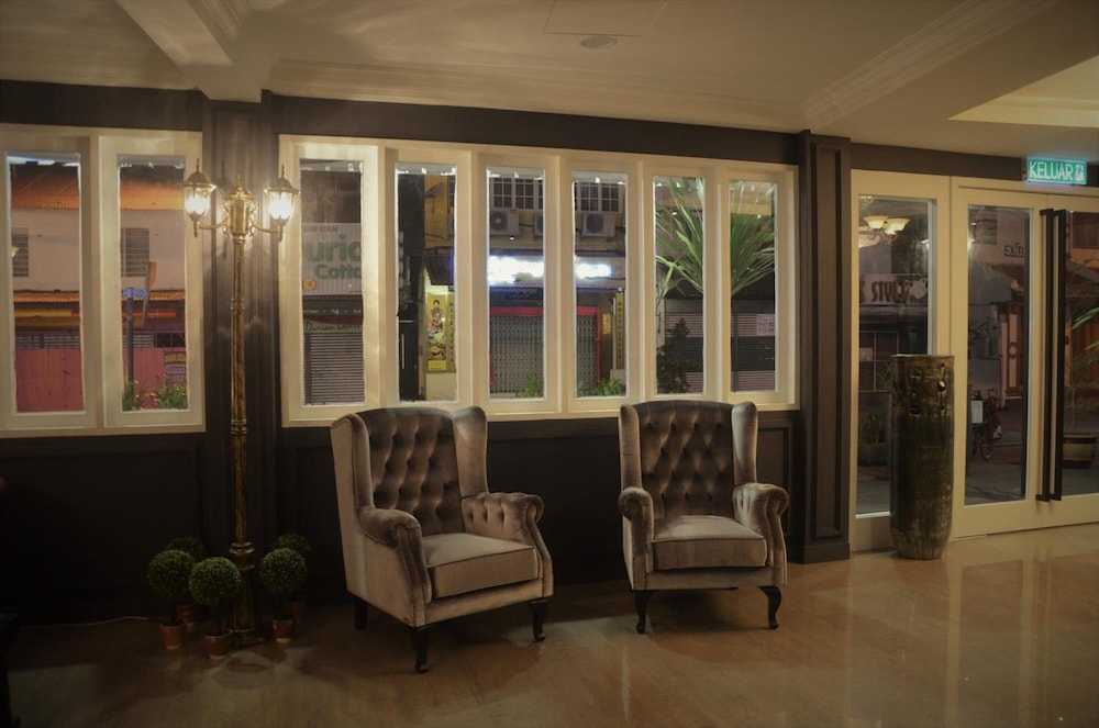 Theblanc Boutique Hotel 34/42