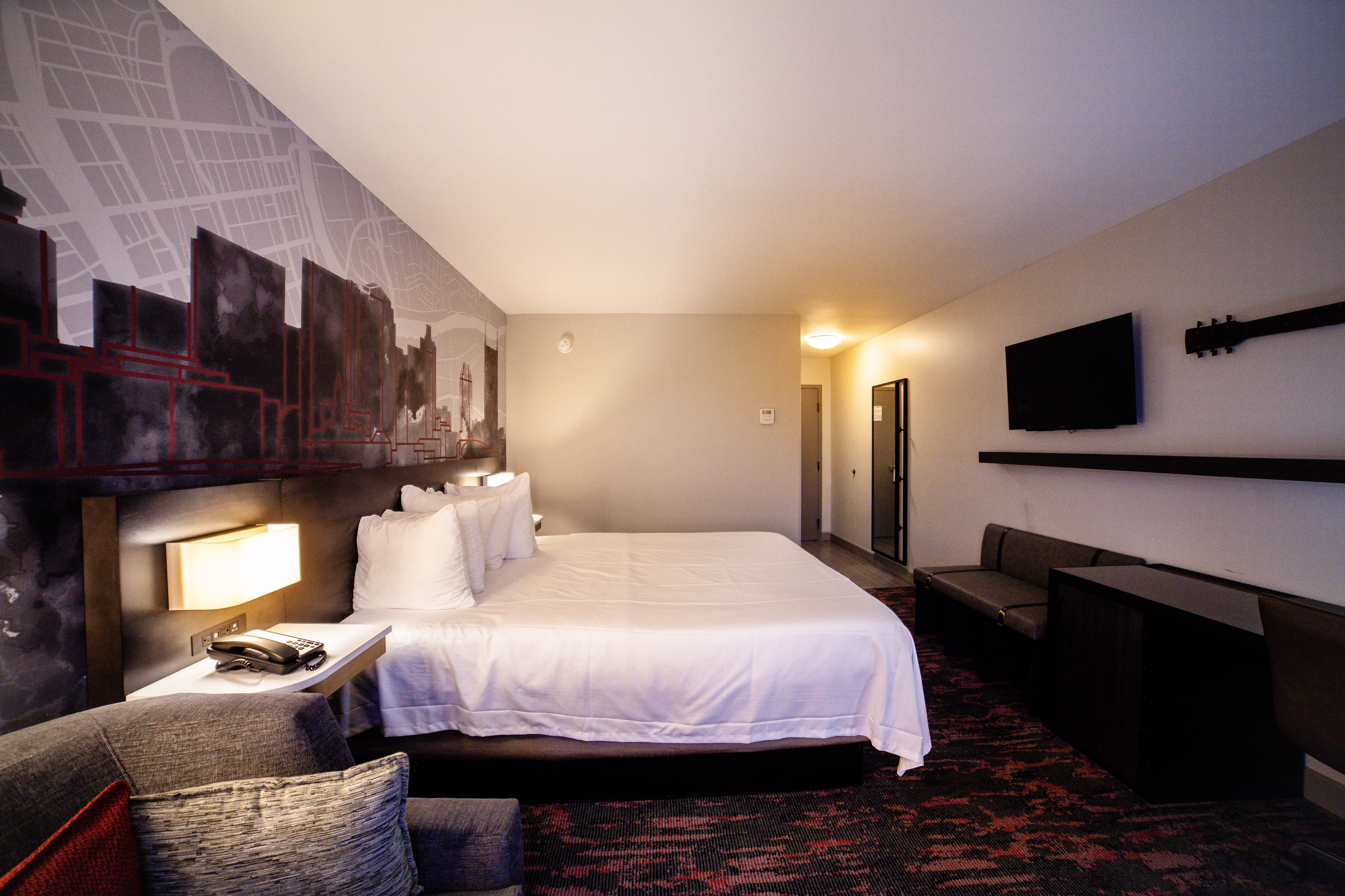 Best Western Plus Music Row 28/80