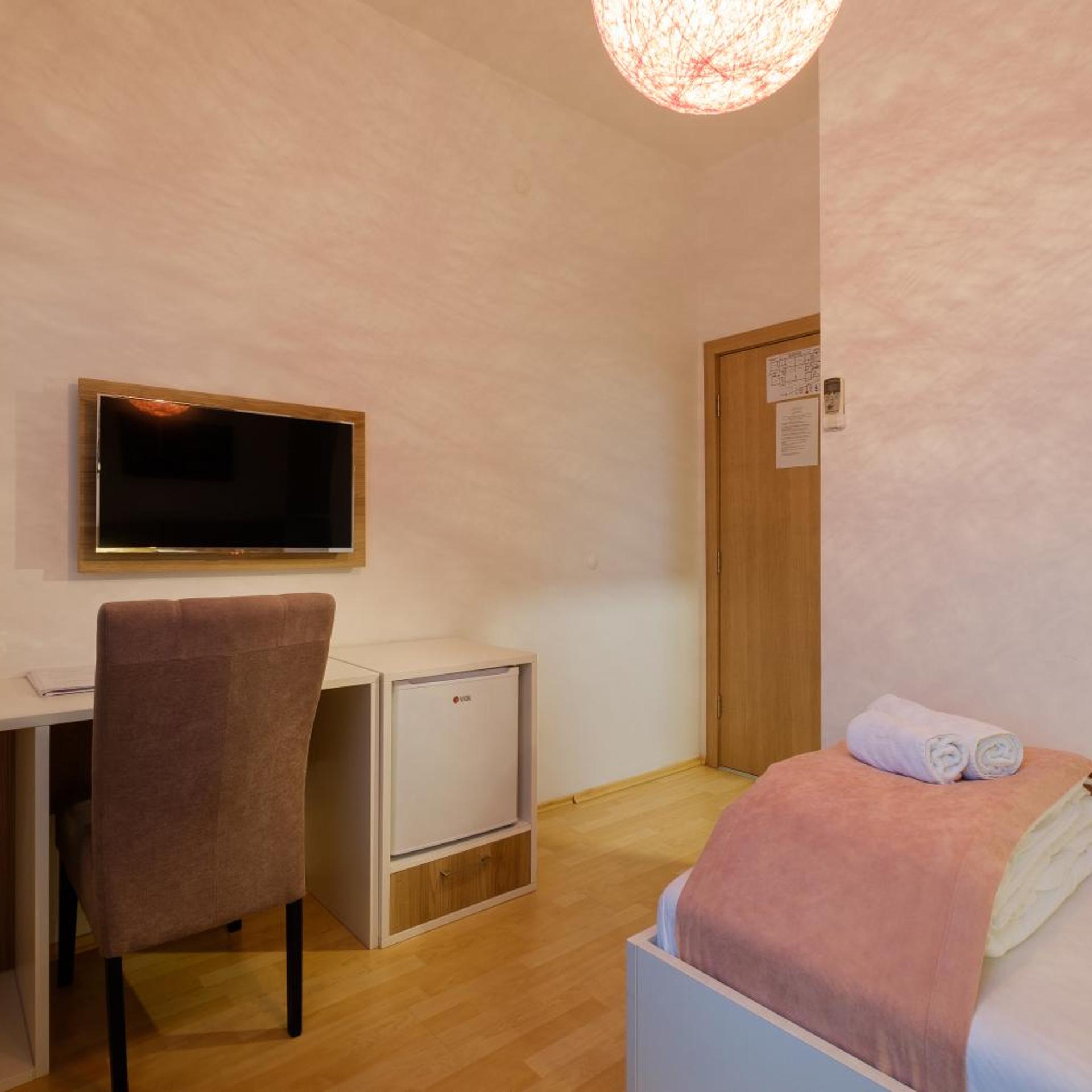 Airport Garni Hotel Belgrade 49/58