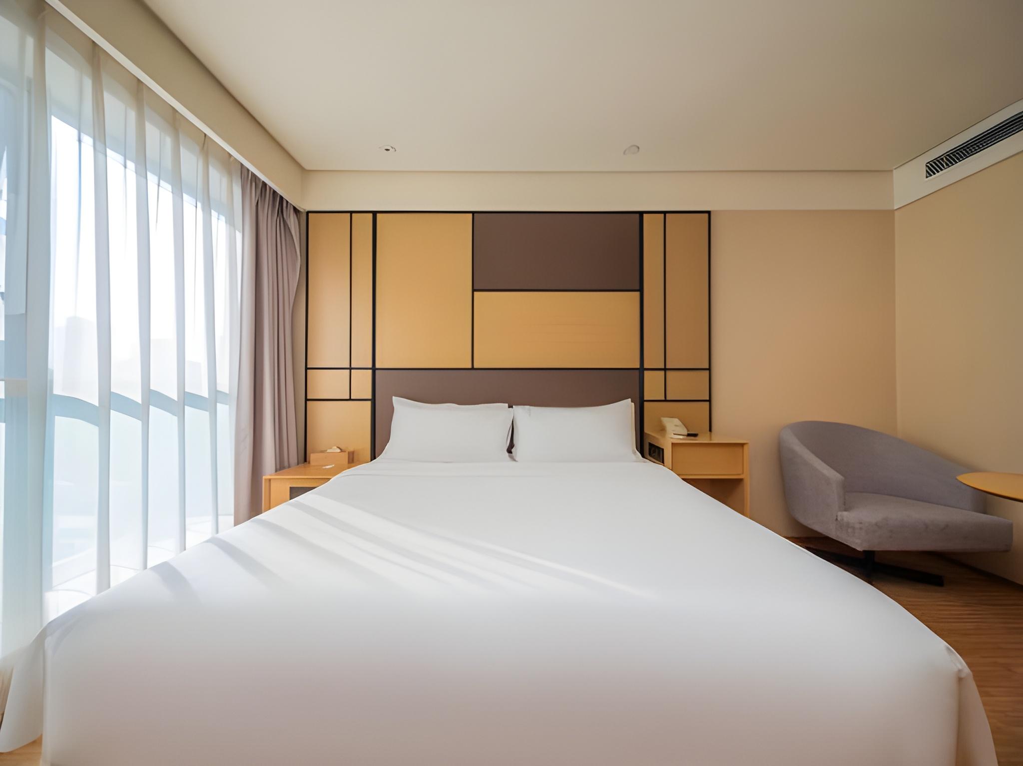 Landscape, King Bed