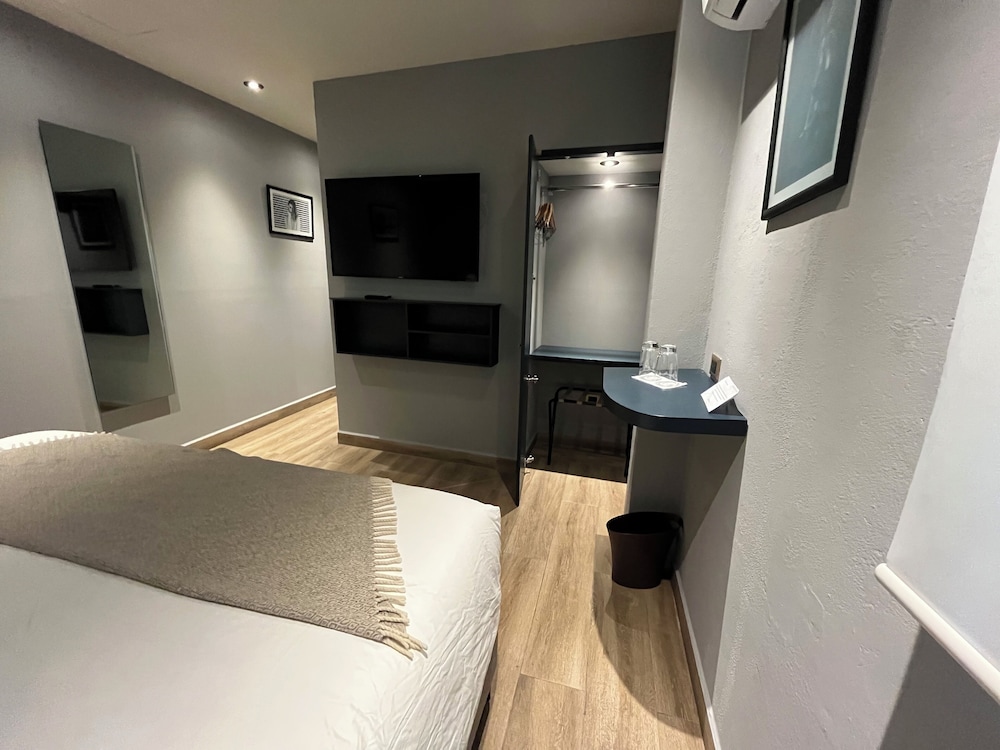 Hotel Origen 12/31