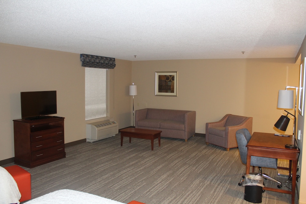 Hampton Inn Gloucester 40/61