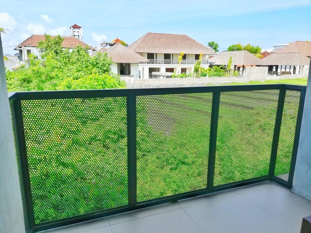 The Kemilau Hotel & Villa Canggu 10/72
