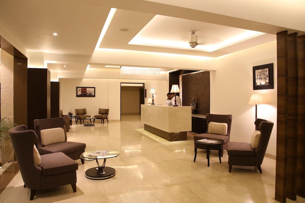 Lemon Tree Hotel Candolim Goa 8/25