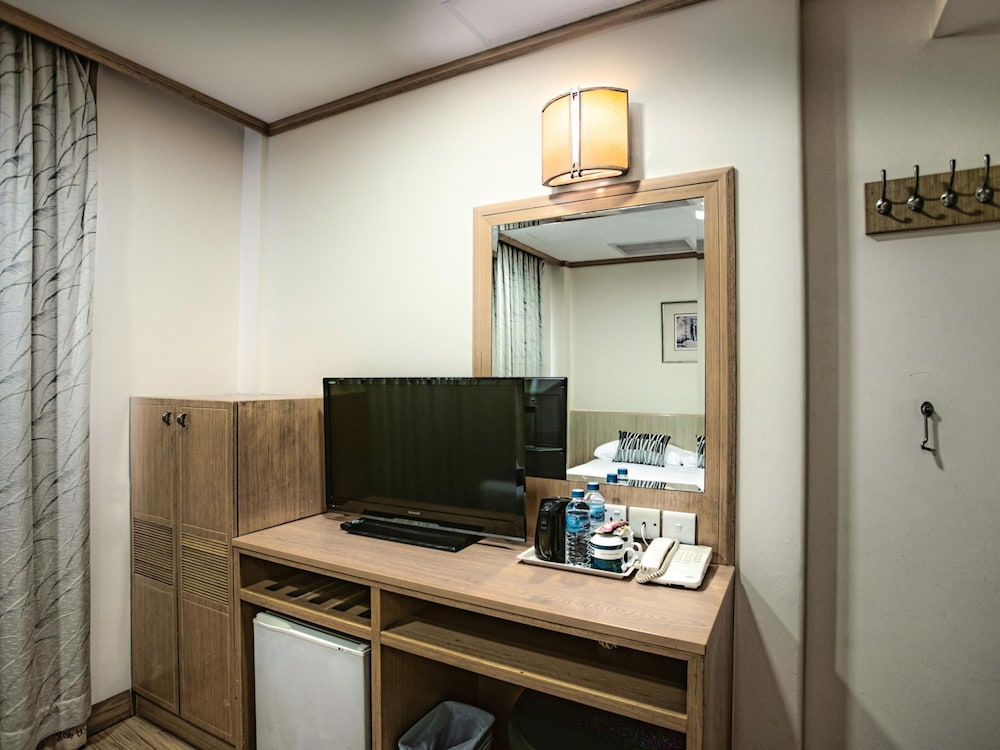 Hotel Sakura by Venue 45/50