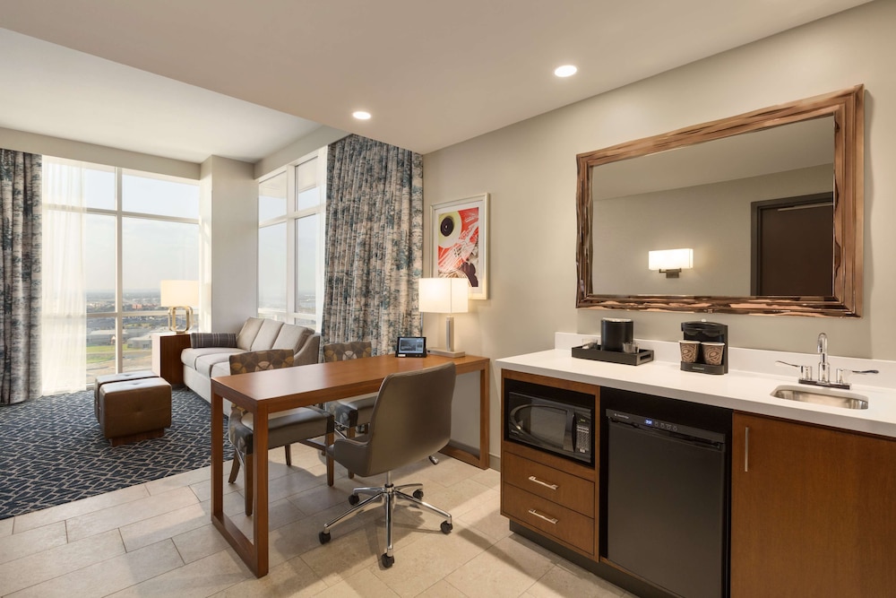 Embassy Suites By Hilton Denton Convention Center 52/58