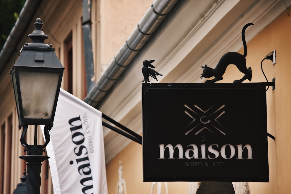 Maison Bistro And Hotel 45/71