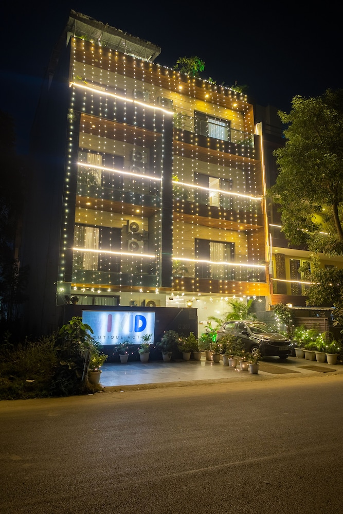 Vivid Boutique Hotel 5/50
