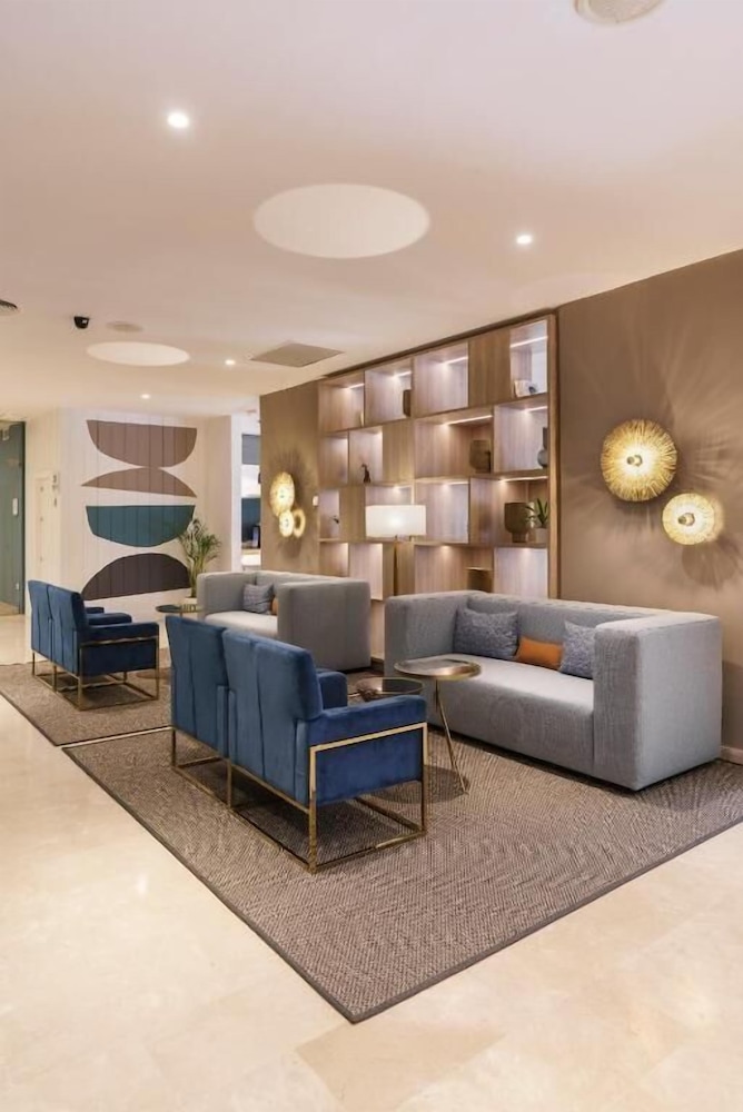 Hotel Costa Malaga (Adults Recommended) by Pierre & Vacances 37/57