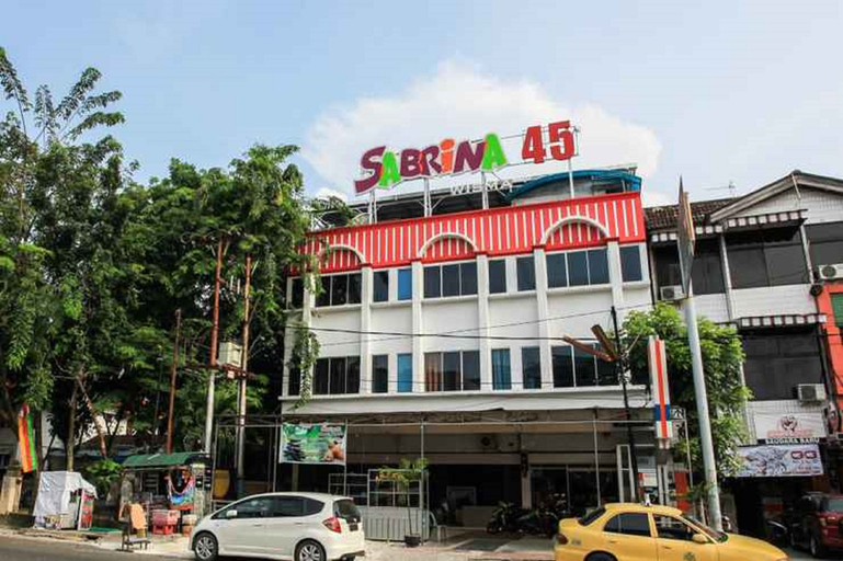 Sabrina Wisma 45 3/10