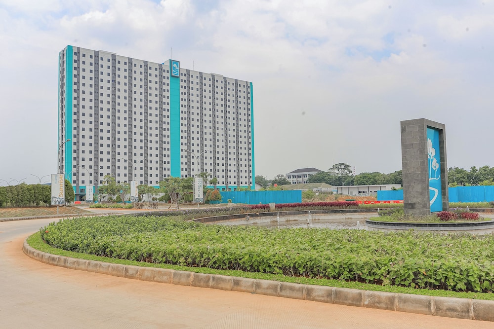Hotel O cikarang at apartment Riverdale 44/48